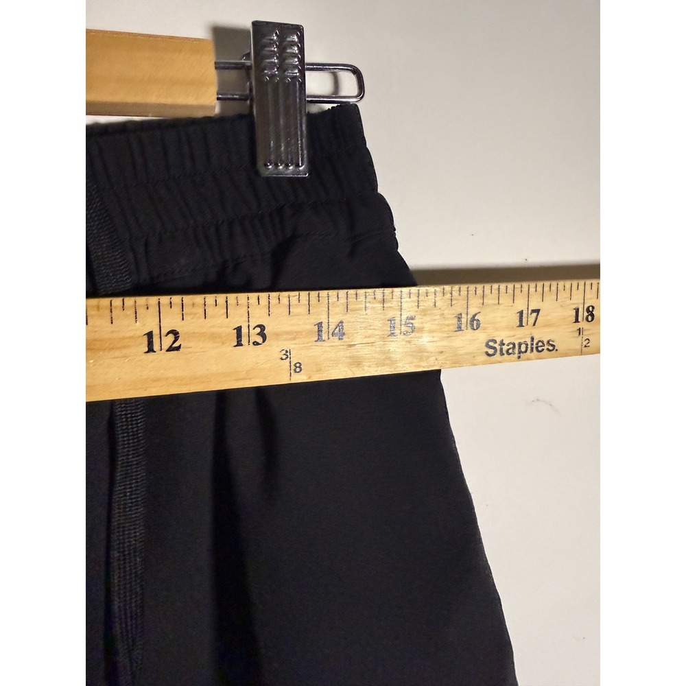 Peloton Mens Athletic Training Shorts Black Lined Size M Zipper Pockets - Picture 7 of 8